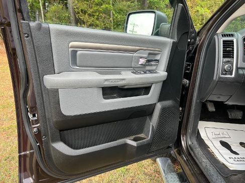 Used 2017 RAM 1500 Lone Star image 8