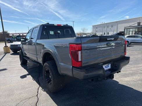 Used 2022 Ford F250 Lariat w/ Tremor Off-Road Package image 3