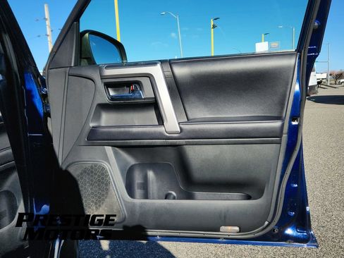 Used 2018 Toyota 4Runner Limited image 25