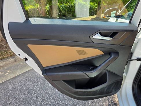 Used 2019 Volkswagen Jetta S FWD image 28