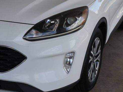 Used 2022 Ford Escape SEL FWD image 8