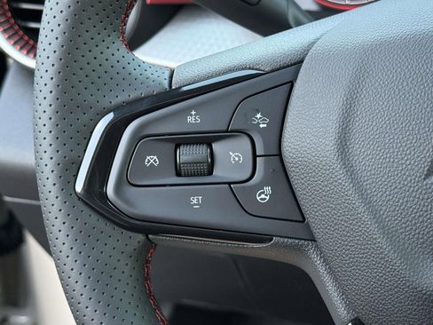 New 2026 Chevrolet Trax RS w/ Sunroof Package FWD image 15