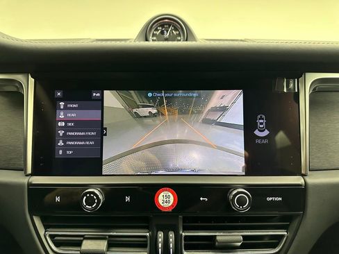 Used 2024 Porsche Macan GTS image 16