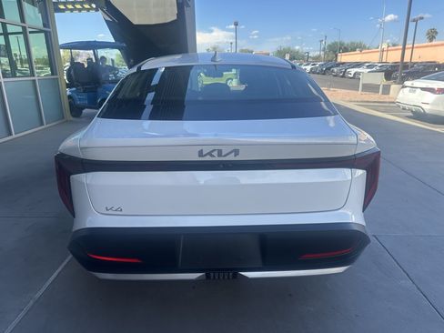 Used 2025 Kia K4 FWD image 11