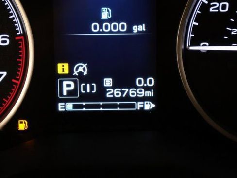 Used 2022 Subaru Forester Premium AWD/4WD image 16