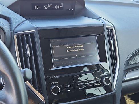 Used 2023 Subaru Forester Premium image 23