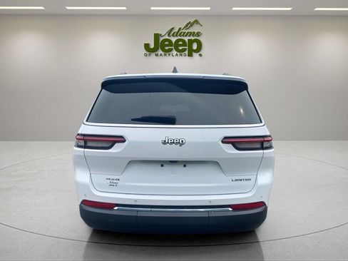 Used 2023 Jeep Grand Cherokee L Limited AWD/4WD image 8
