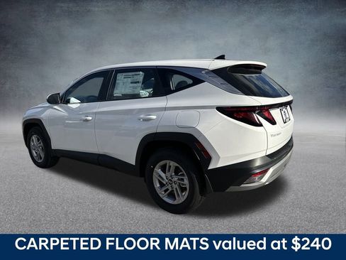 New 2026 Hyundai Tucson SE image 3