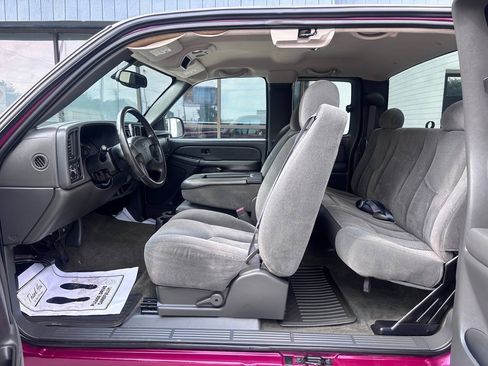 Used 2004 Chevrolet Silverado 1500 LS w/ Light Duty Power Package RWD image 17