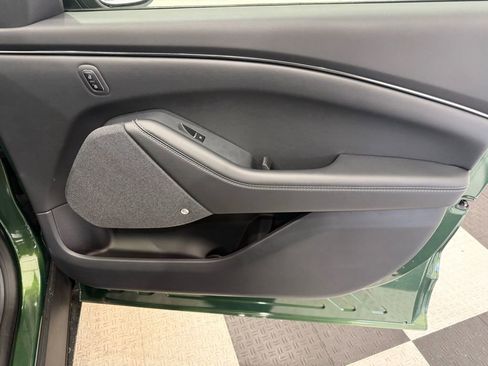 New 2025 Ford Mustang Mach-E Premium image 23