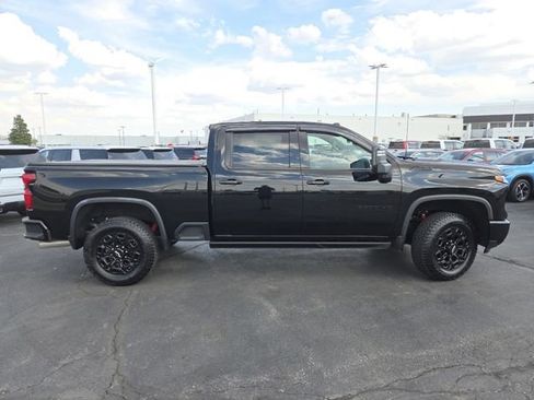 Used 2024 Chevrolet Silverado 3500 LTZ w/ LTZ Plus Package image 28