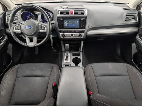 Used 2017 Subaru Legacy 2.5i Premium image 10