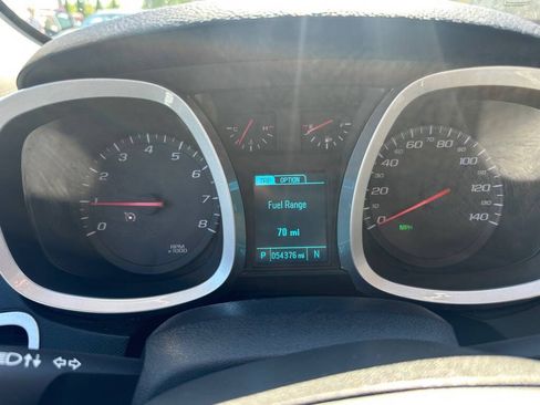 Used 2017 Chevrolet Equinox LT w/ Convenience Package FWD image 8