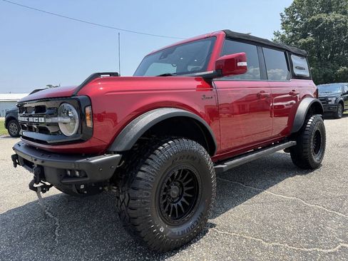 Used 2021 Ford Bronco Outer Banks w/ Sasquatch Package AWD/4WD image 7