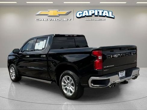 Used 2023 Chevrolet Silverado 1500 LTZ w/ LTZ Premium Package AWD/4WD image 3