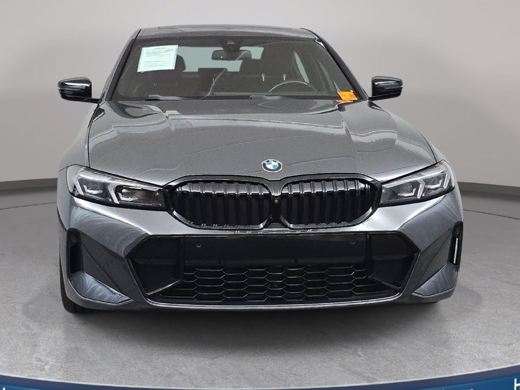 Used 2023 BMW 330i xDrive Sedan w/ M Sport Package AWD/4WD image 3