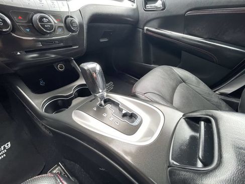 Used 2019 Dodge Journey GT w/ Navigation Group AWD/4WD image 14