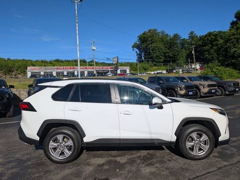 Certified 2023 Toyota RAV4 XLE w/ Convenience Package AWD/4WD image 9