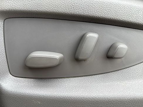 Used 2018 Chevrolet Tahoe LT w/ Luxury Package image 12