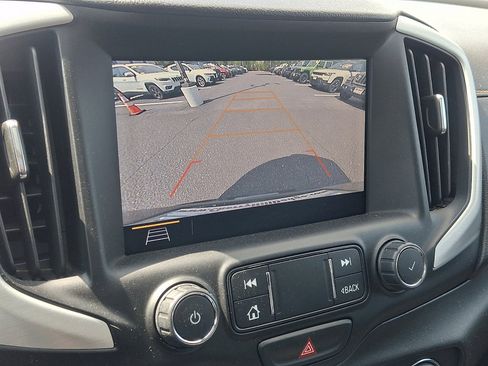 Used 2021 GMC Terrain SLT w/ Infotainment Package II FWD image 27