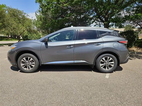 Used 2016 Nissan Murano SL w/ SL Technology Package AWD/4WD image 3