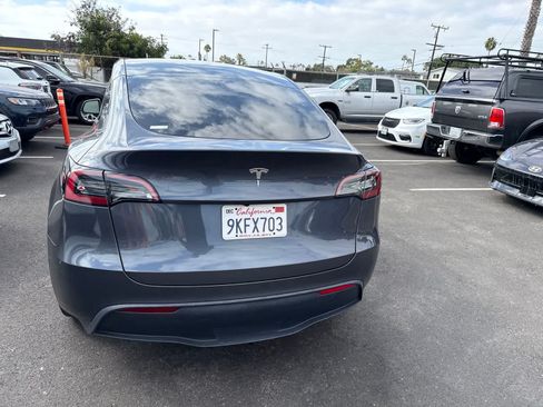 Used 2023 Tesla Model Y 2WD image 20