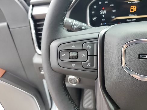 New 2026 GMC Sierra 3500 Denali Ultimate AWD/4WD image 30