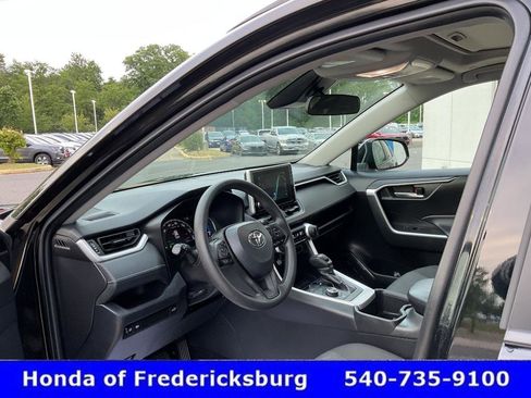Used 2024 Toyota RAV4 XLE w/ Convenience Package AWD/4WD image 34
