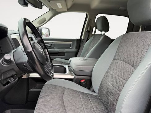 Used 2019 RAM 1500 Warlock AWD/4WD image 11
