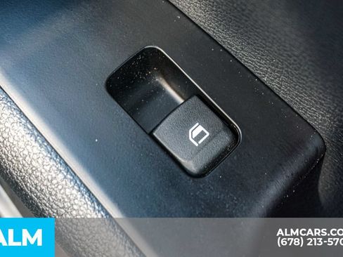 Used 2025 Kia Soul LX w/ LX Technology Package FWD image 52