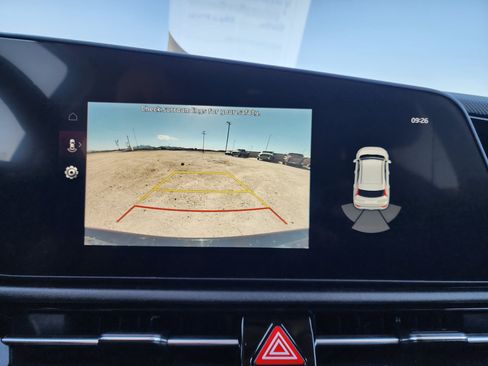 Used 2023 Kia Niro EX FWD image 24