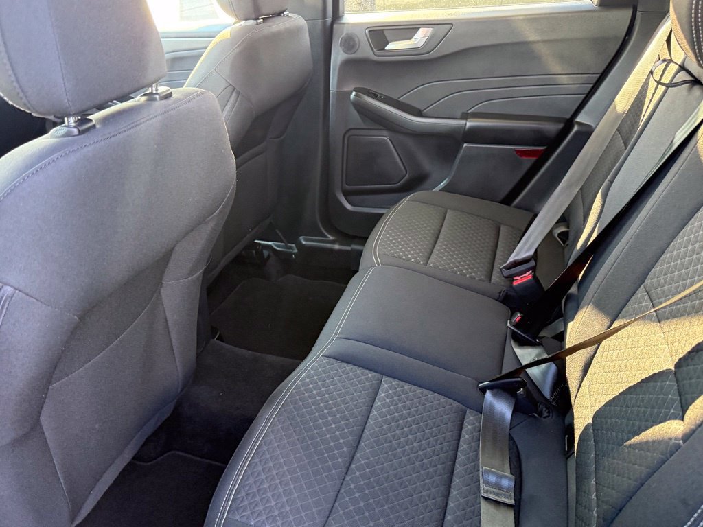 Used 2024 Ford Escape Active w/ Tech Pack #2 AWD/4WD image 17