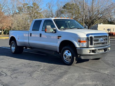 Used 2008 Ford F350 Lariat image 4