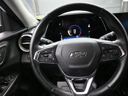 Used 2024 Chevrolet Trax ACTIV image 8