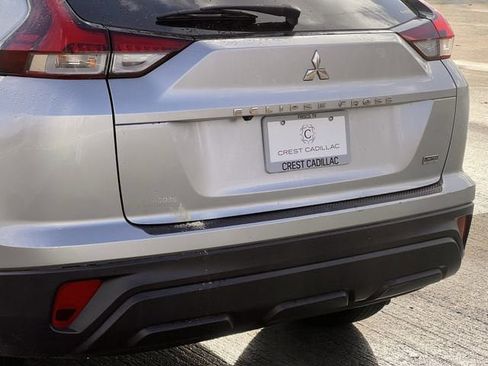 Used 2023 Mitsubishi Eclipse Cross LE image 6