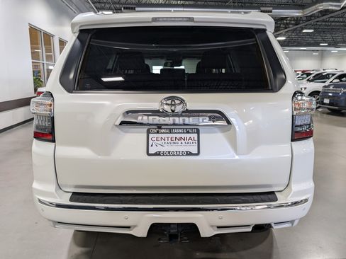 Used 2023 Toyota 4Runner Limited AWD/4WD image 4