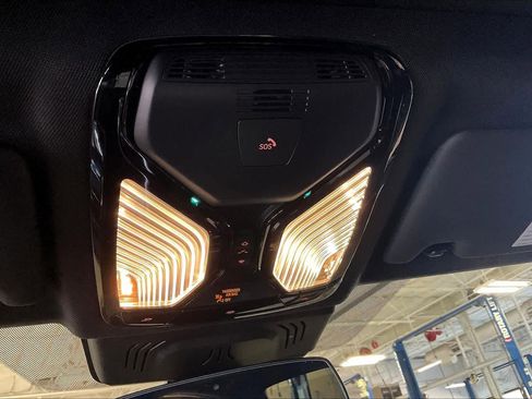 Used 2024 BMW 330e w/ Premium Package image 35