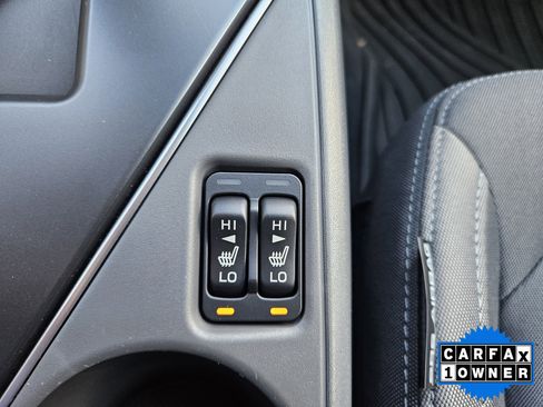 Certified 2025 Subaru Crosstrek 2.0i Premium image 32
