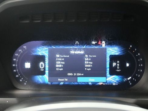 Used 2024 Volvo XC90 B6 Plus w/ Protection Package Premier AWD/4WD image 13