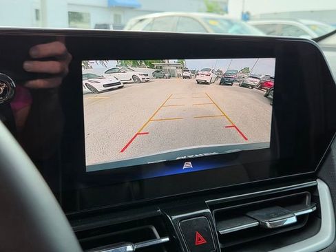 Certified 2025 Chevrolet TrailBlazer LT w/ Convenience Package FWD image 26