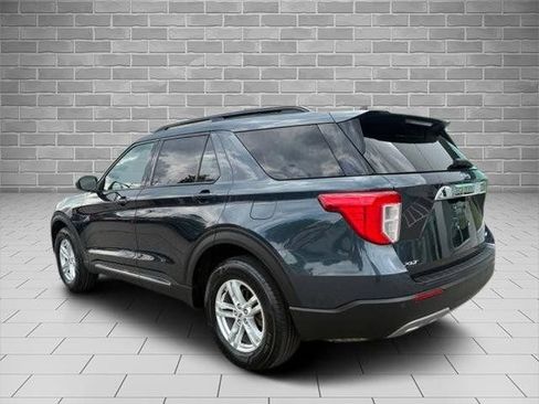 Certified 2023 Ford Explorer XLT w/ Equipment Group 202A AWD/4WD image 7