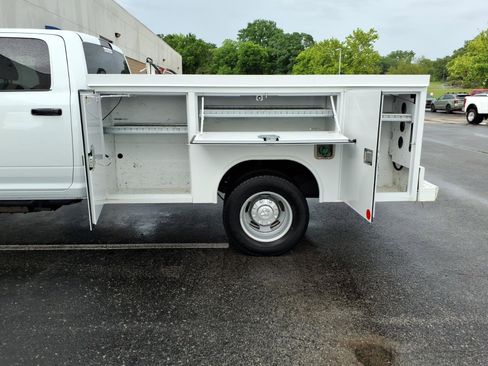 Used 2023 RAM 3500 Tradesman AWD/4WD image 7