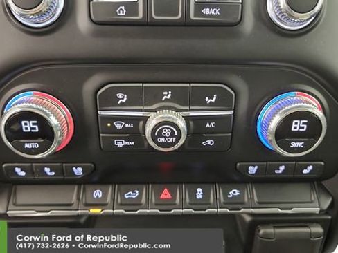 Used 2021 GMC Sierra 1500 SLT w/ SLT Premium Package image 20