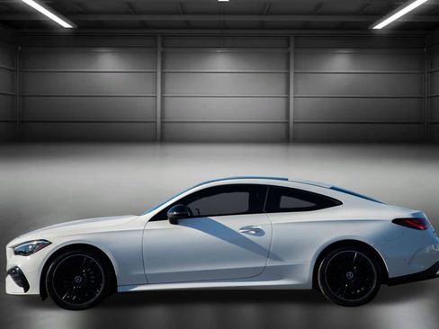 Used 2024 Mercedes-Benz CLE 300 4MATIC Coupe image 10