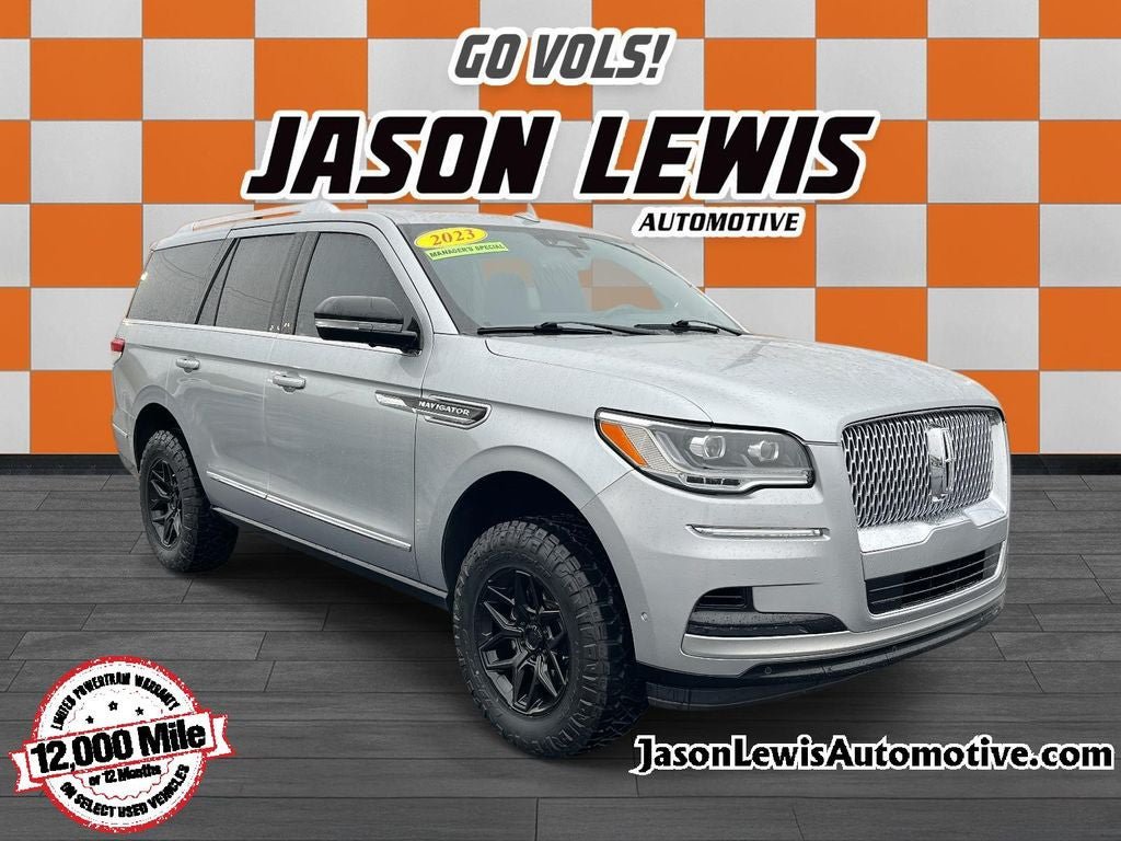 Used 2023 Lincoln Navigator Reserve AWD/4WD image 1