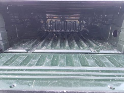 Used 2023 Nissan Frontier PRO-4X w/ Technology Package image 33