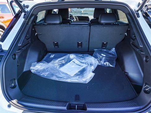 New 2026 Chevrolet Equinox EV LT image 24