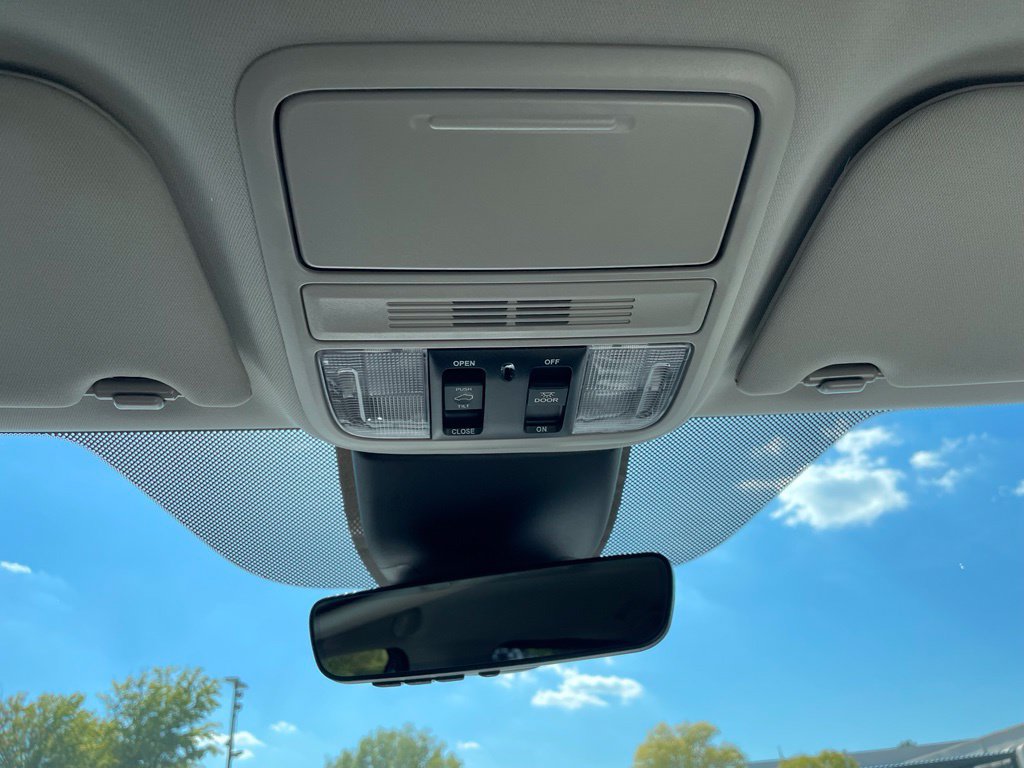 New 2027 Honda Odyssey Touring image 16