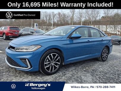 Certified 2025 Volkswagen Jetta SE