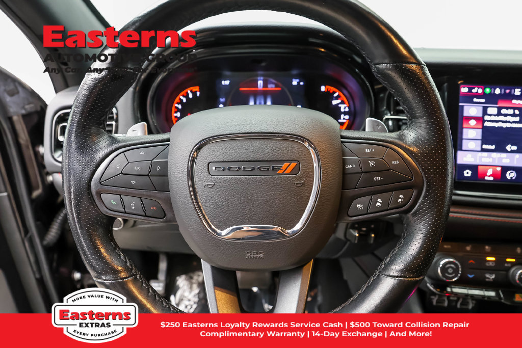 Used 2024 Dodge Durango GT RWD image 11